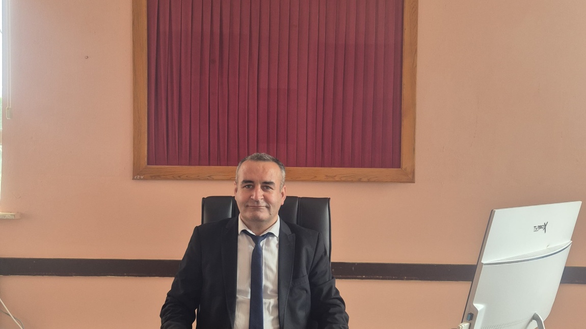 Asım ÖZDEMİR - Müdür